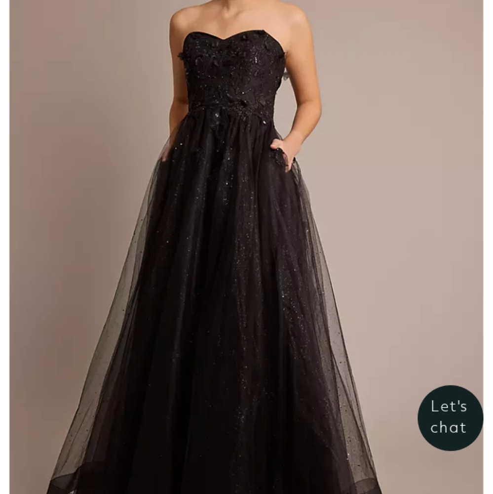 Elegant Black Strapless Evening Gown